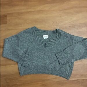 BDG Urban Outfitters Women's Gray Sweater Size M